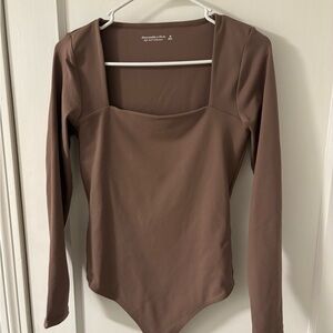 Abercrombie & Fitch Cocoa Long Sleeve Bodysuit